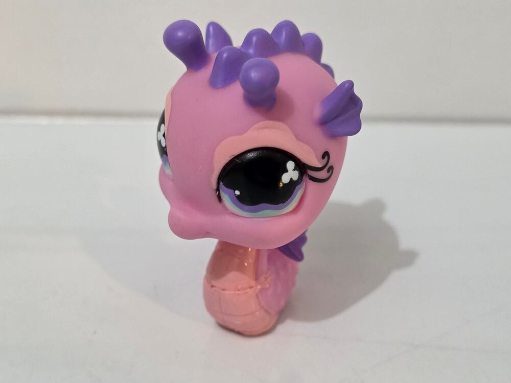Hasbro Littlest Pet Shop #705 Seahorse 2006